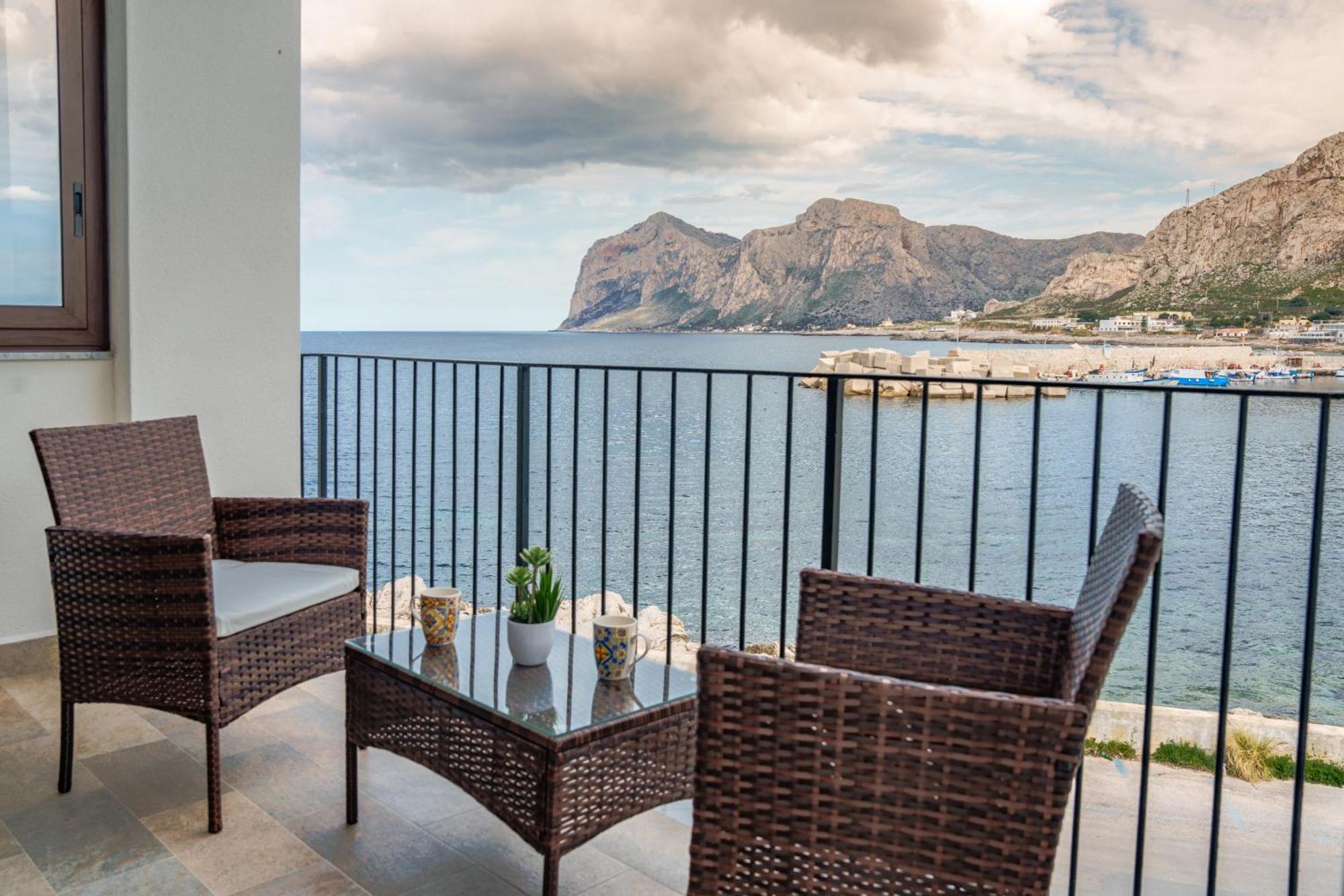 Vista Mare Rooms Isola delle Femmine Esterno foto